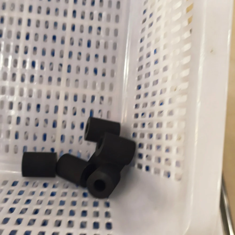 

100X 2F906230 2BR06520 2F906240 Резиновый ролик захвата для Kyocera FS 1028 1128 1035 1100 1320 1120 1135 1300 1370 3900 4000 2000