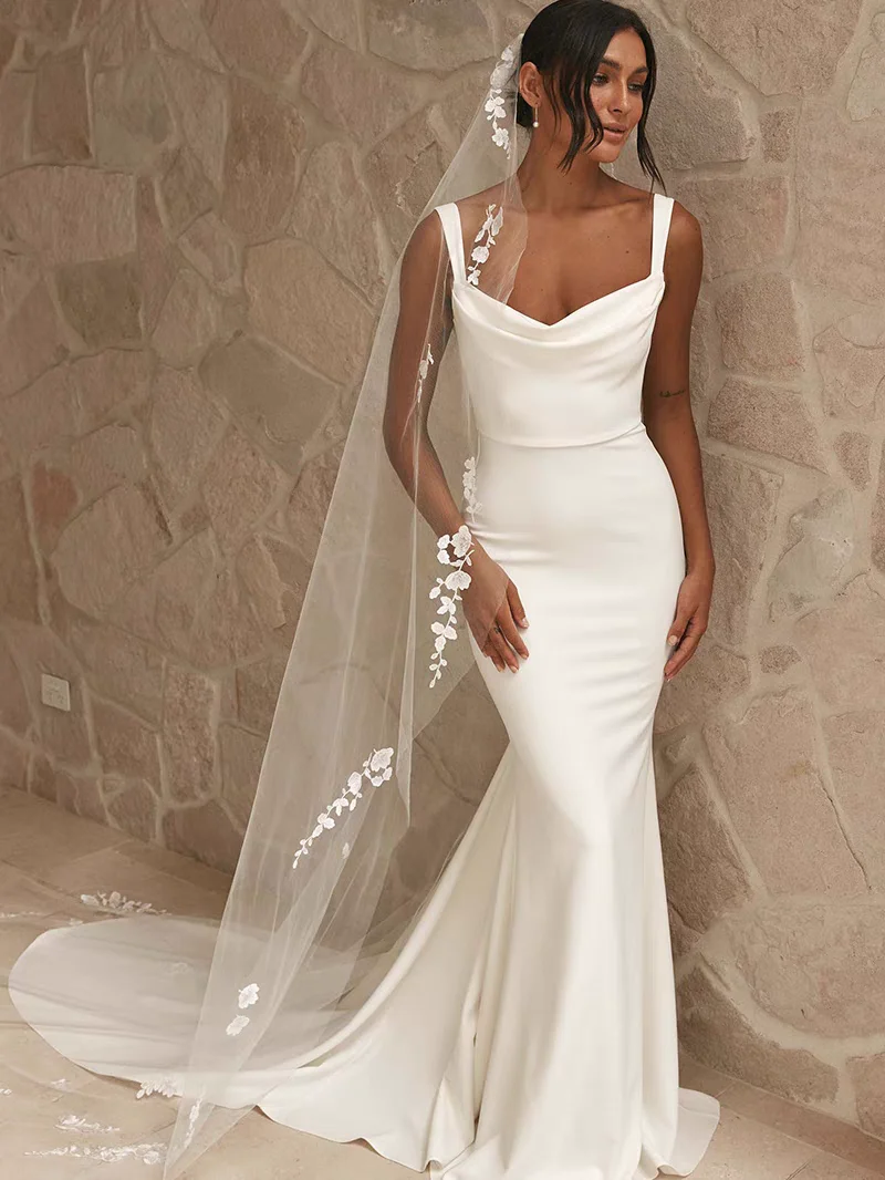 

Customized Elegant Satin Mermaid White Wedding Dress For Woman Square Collar Spaghetti Straps Bride Gown Illusion Backless