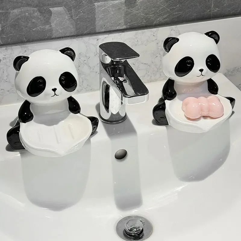 

Creative Panda Drain No Water Accumulation Soap Box Standing Bathroom Toilet Soap Dish holder bathroom Soap Box with