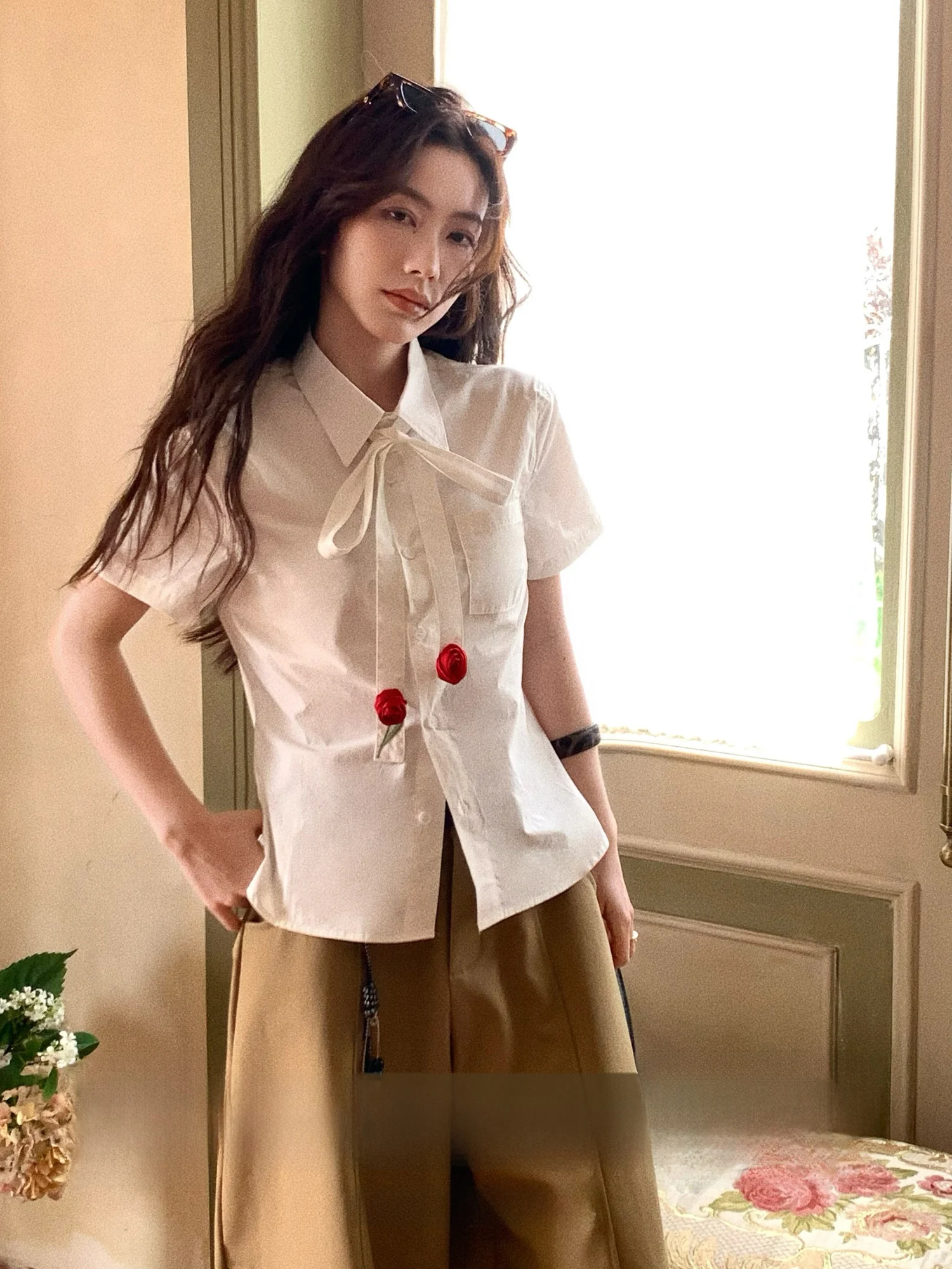 

New Arrival Pure Cotton Slim Fit White Shirt Rose Series Belted Shoulder French Style Women's Premium Fashion Summer Shirt