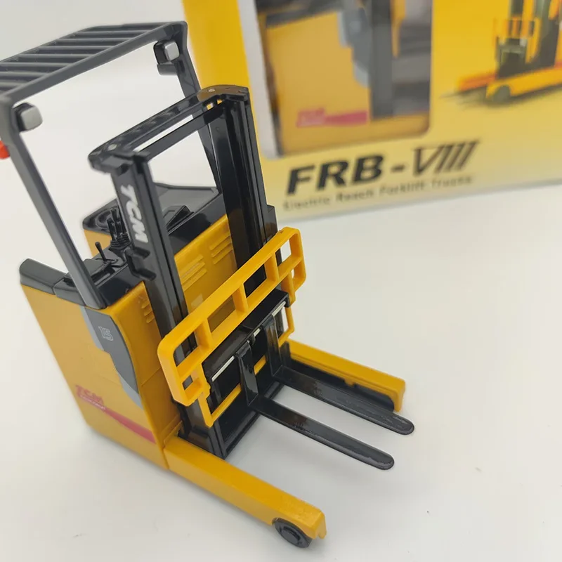 1:20 TCM FRB-VIII Reach Forklift Diecast & Toy Vehicle Construction Machinery Stacker Alloy Forklift Truck Model Collectible Toy