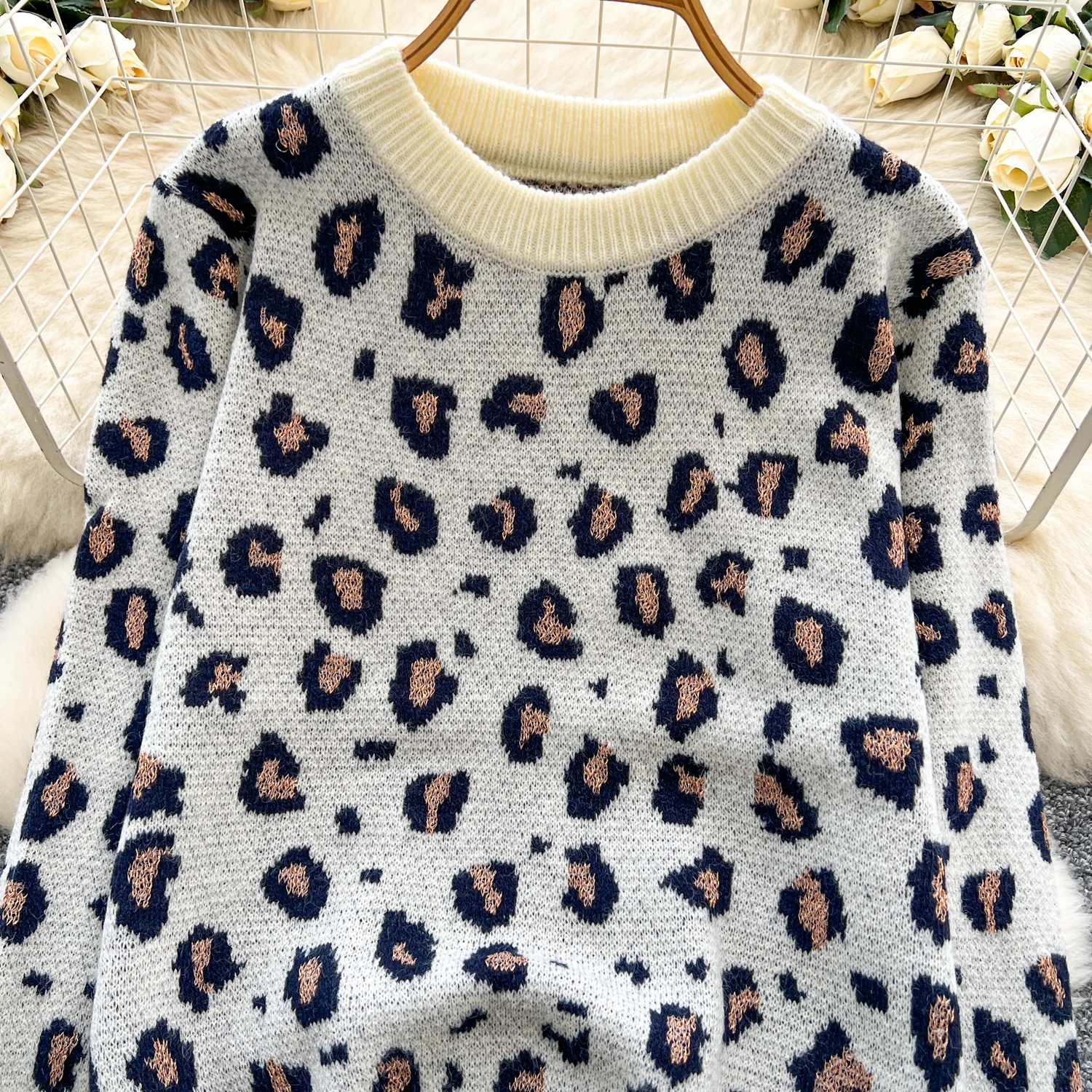 Maglione da donna leopardato 2025 Autunno Inverno Nuovo stile americano High Street O-Collo Pullover Fahion Manica lunga lavorata a maglia Top caldi