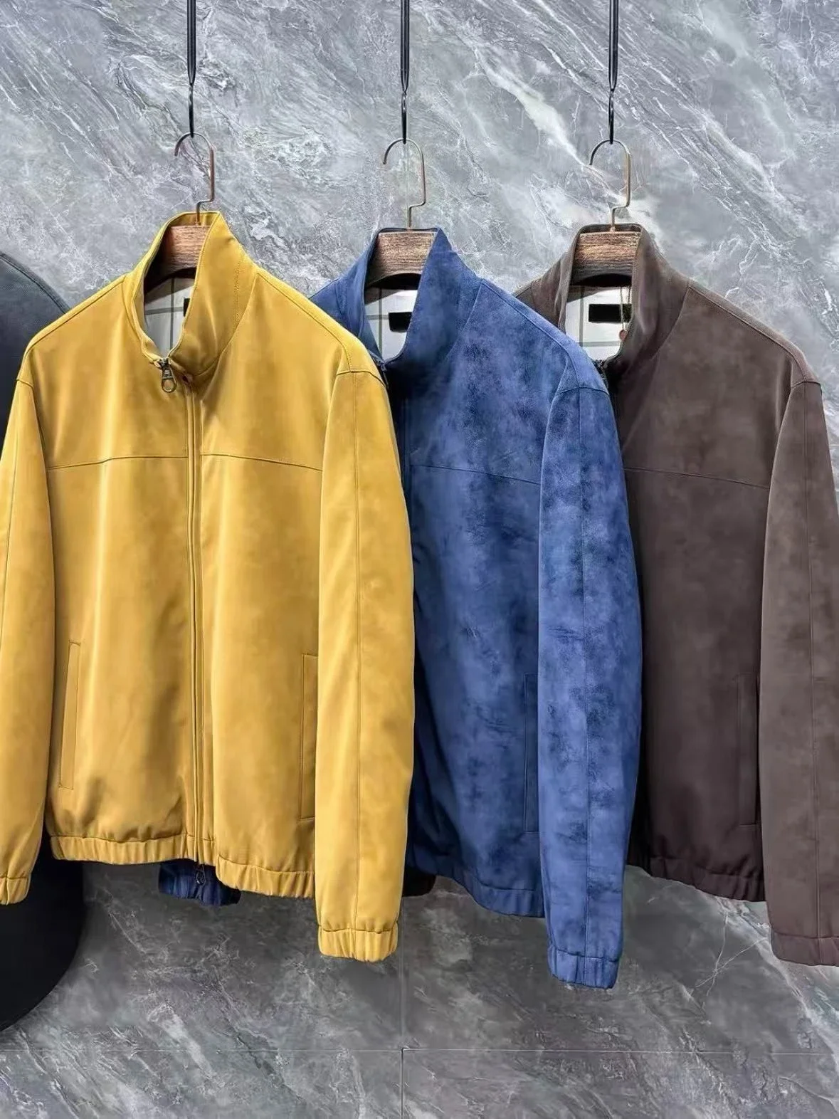 

LP Замшевая итальянская повседневная куртка 25aw