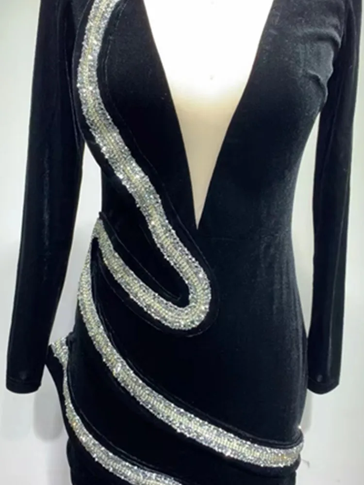 Women Winter Sexy Long Sleeve Mesh Snake Dianonds Black Velvet Mini Bodycon Custume Dress 2022 Elegant Party Performance Dress
