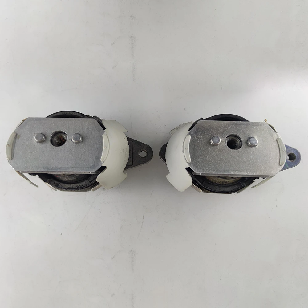 Engine Mount For Bentley Continental GT GTC Flying Spur 3D0399151AF 3D0399152N