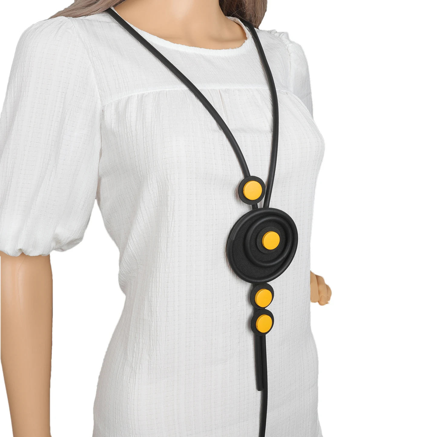 UKEBAY-Gothic Black Pendant Necklace, Rubber Chain, Bohemian, Geométrico, Round Design, Moda, Acessórios de vestuário, Novo