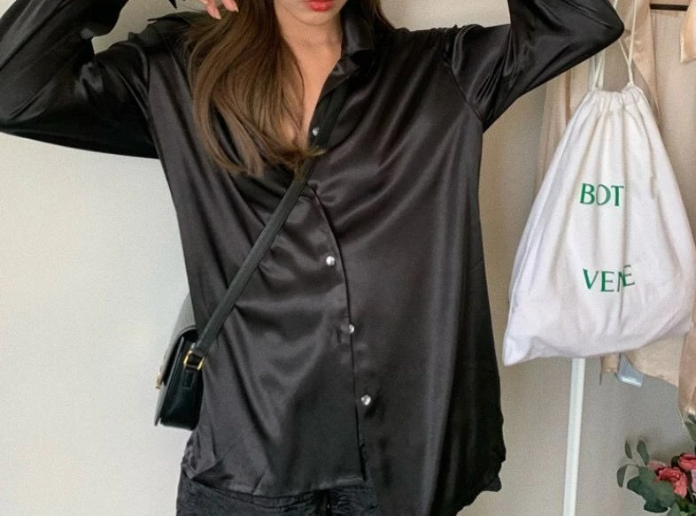 Long-sleeved Satin Shirt Women's Design Shirt Autumn New Loose Drape Retro Water Shirt Top