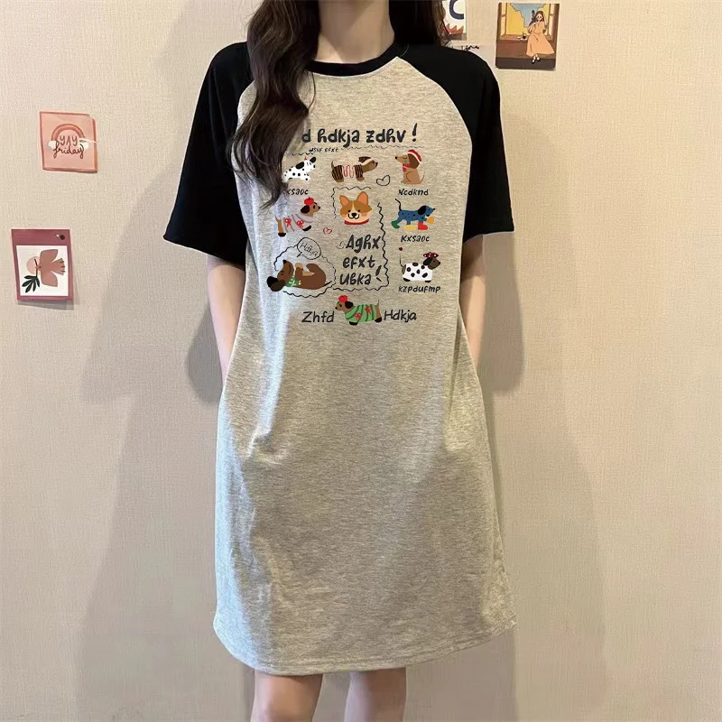 Ein sommerliches, beliebtes, lockeres, kurzärmliges Sommerkleid mit Rundhalsausschnitt und niedlichem Welpen-Motiv für Damen