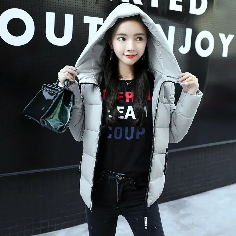 2025 New Slim Women Parkas Winter Thick Casual Hooded Fashion Letter Cotton Warm Short Jackets Korean Zipper White Ladies Coats