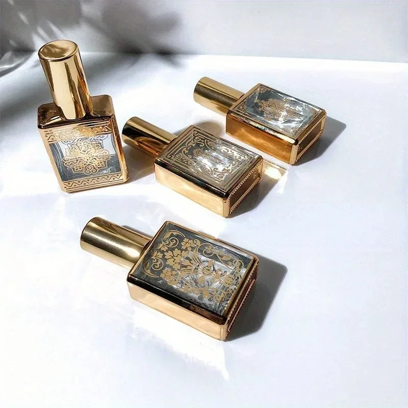 

15ml 4 Random Patterns Glass Perfume Bottle Portable Refillable Empty Containers Cosmetic Spray Atomizer Travel Sub-Bottle Ultra