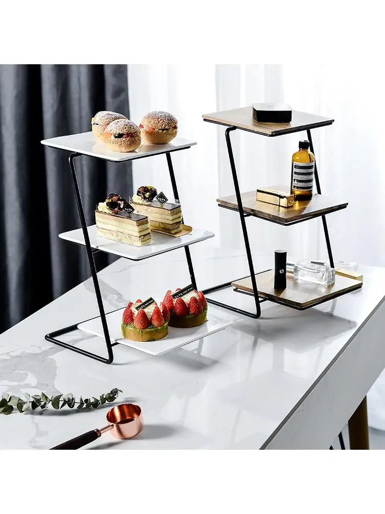 presentoir-a-gateaux-en-fer-forge-a-trois-niveaux-plateau-a-desserts-pour-l'heure-du-the-plateau-a-fruits-decoration-de-mariage-et-d'anniversaire-piece-de-presentation-decoration-de-table-de-desserts
