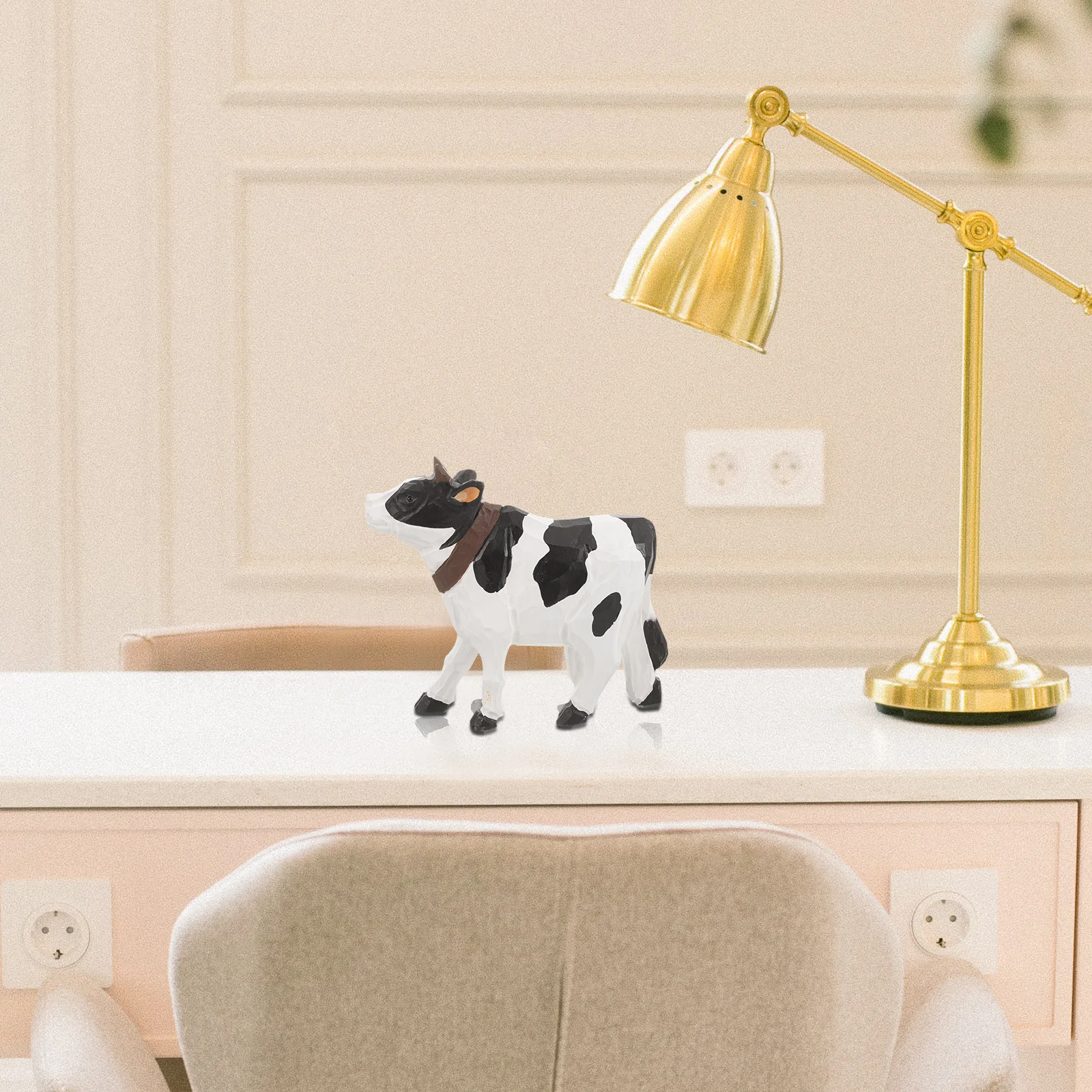 

Wooden Cow Statue Animal Figurines Cartoon Shape for Indoor Outdoor Lawn Landscape Decor Cow Statue Wood Animals Figures