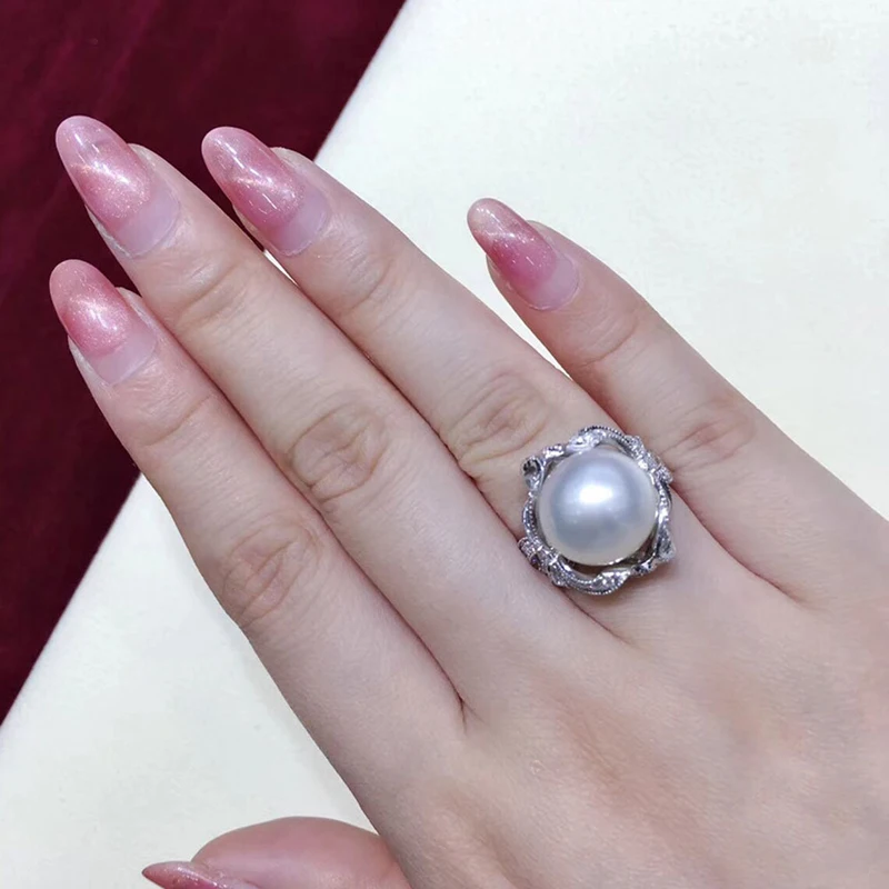 Huitan Gorgeous Aesthetic Simulated Pearl Ring Women Luxury Graceful Finger Jewelry for Wedding Party Shiny Zirconia Accessories