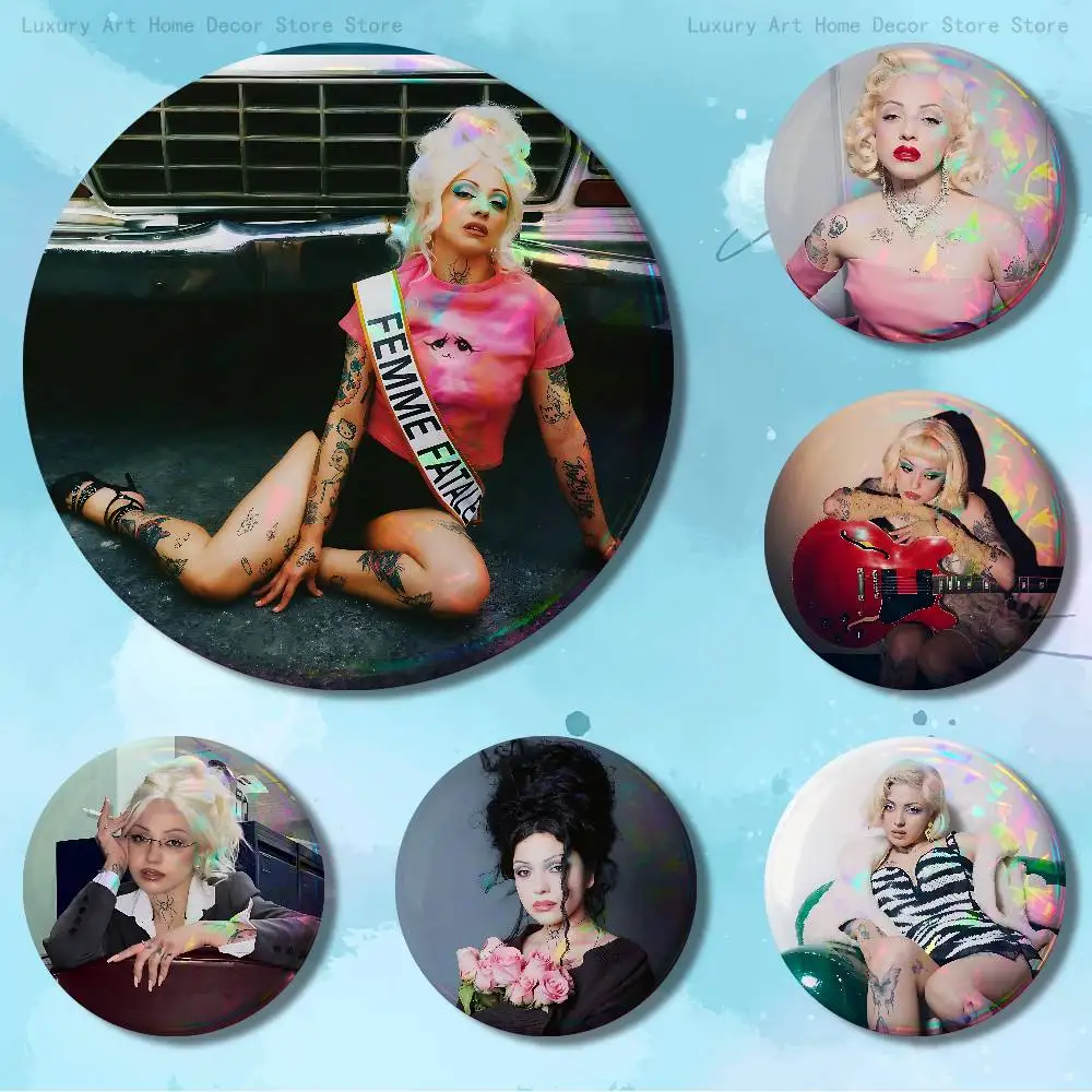 

M-Mon Singer L-Laferte Enamel Pin Tinplate Round Brooch Cosplay Nijigen Otaku Culture Badges 58mm 44mm 32mm 75mm 25mm