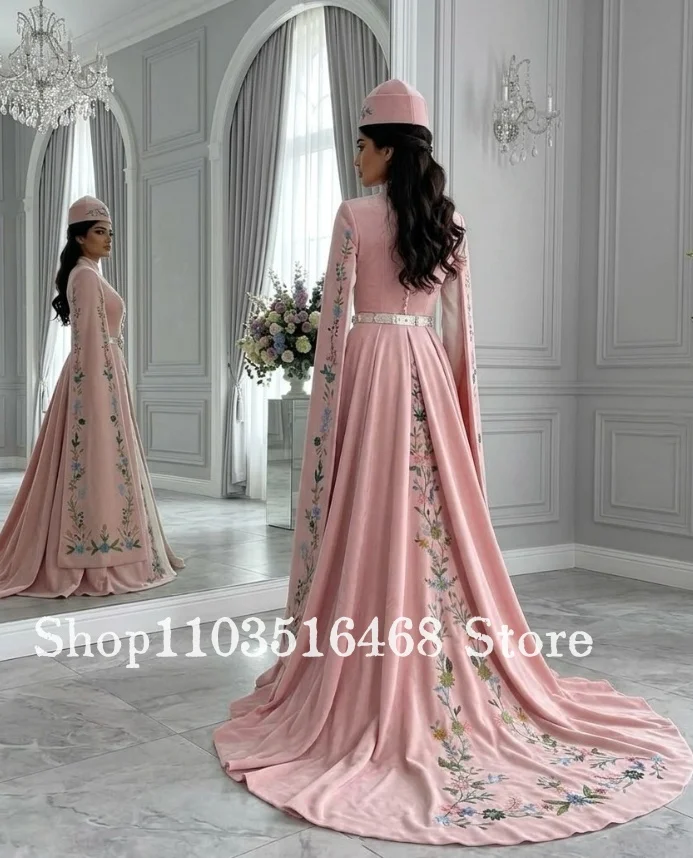 Sweet Pink Baby Muslim Wedding Dress Customized Traditional Arabic Gown Turkish Kaftan Bridal Gown Formal Occasion Evening Gown