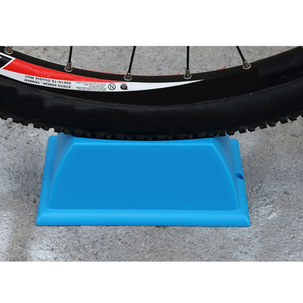 

Front Tire Riser Block Premium ABS Durable Stable Bike Trainer Support Non Slip Design for Most Bikes Blue Riser Block