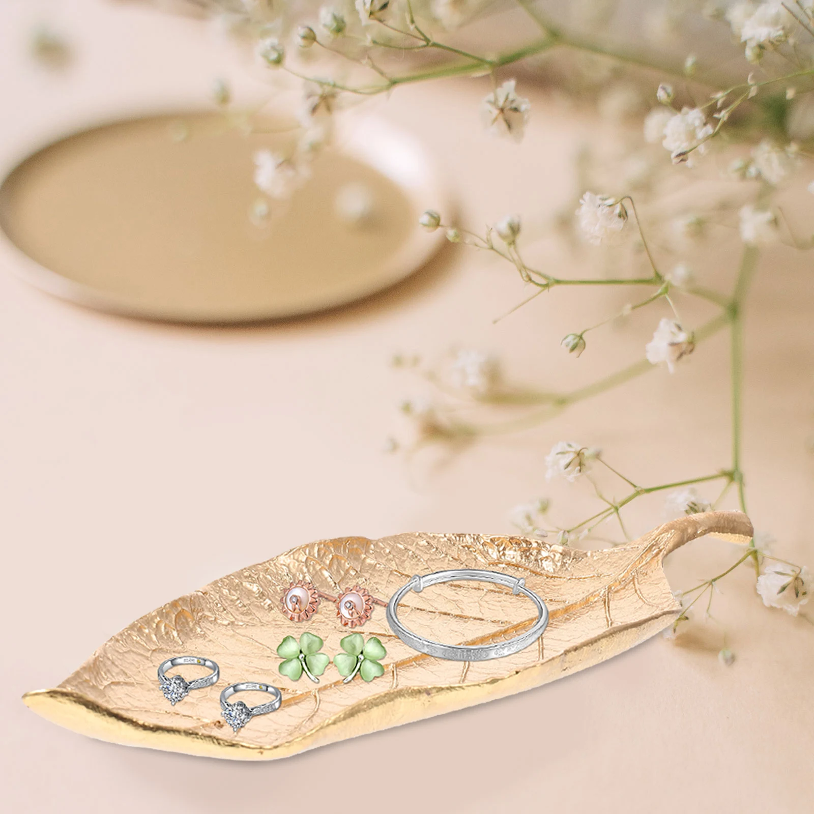 

Metal Alloy Tray Desktop Decor Desktop Display Tray Decor Display Jewelry Holder Household Storage Holder Jewelry Box