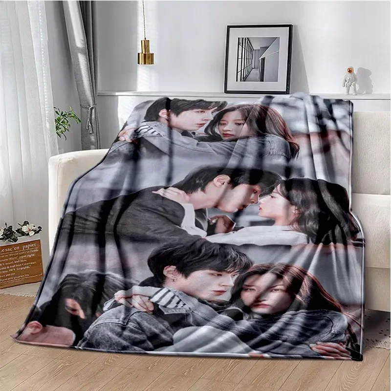 True Beauty Hwang in Youp Cha EunWoo Printed Blanket Leisure Sofa Blanket Home Office Air Conditioning Soft Leisure Customizable