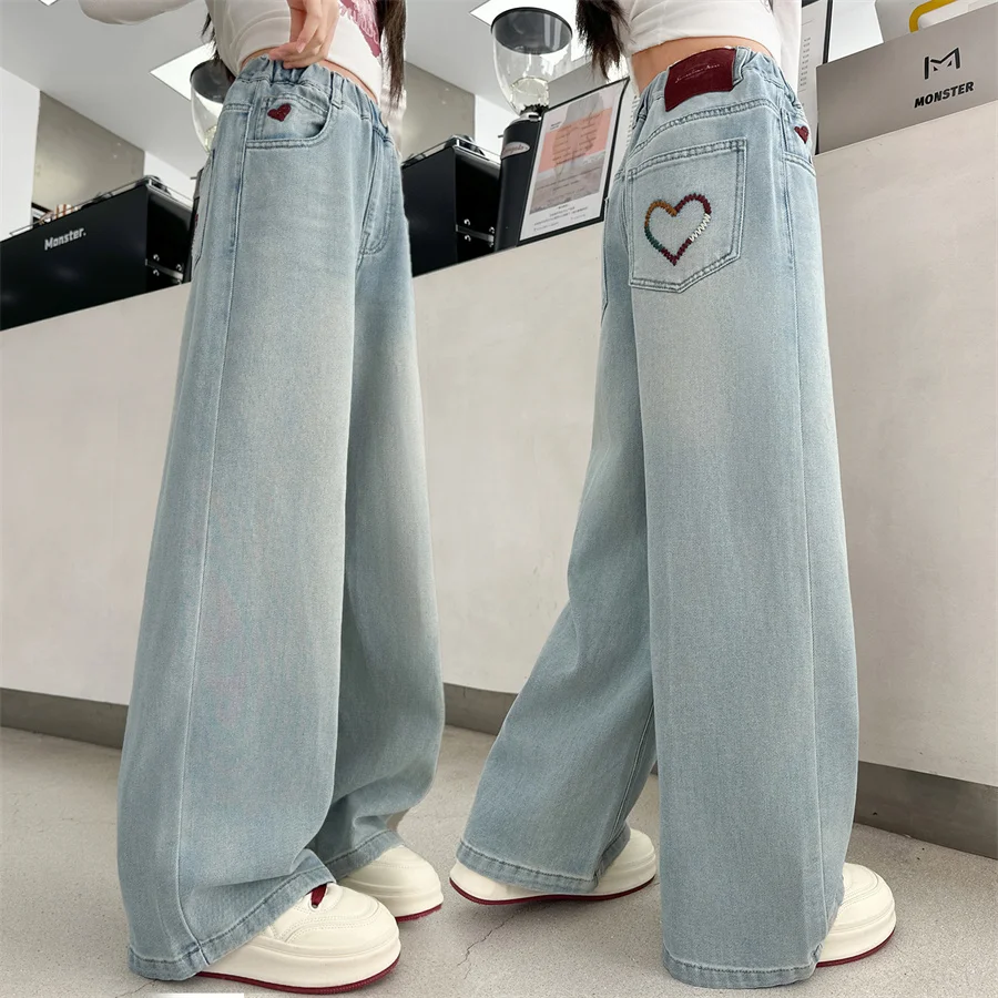 

Spring Kids Children Y2K Streetwear Jeans With Heart Embroidery Pocket for Girl Harajuku Retro Washed Fashionable Denim Pants