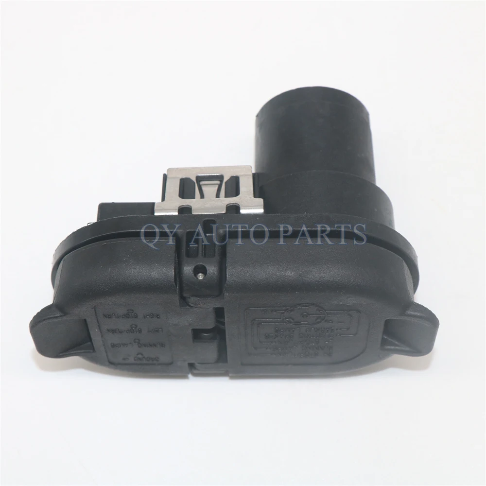 PT725-48200 PT72548200 Trailer Tow Receptacle Connector for Toyota Highlander 2.4L 3.5L 2020-2024