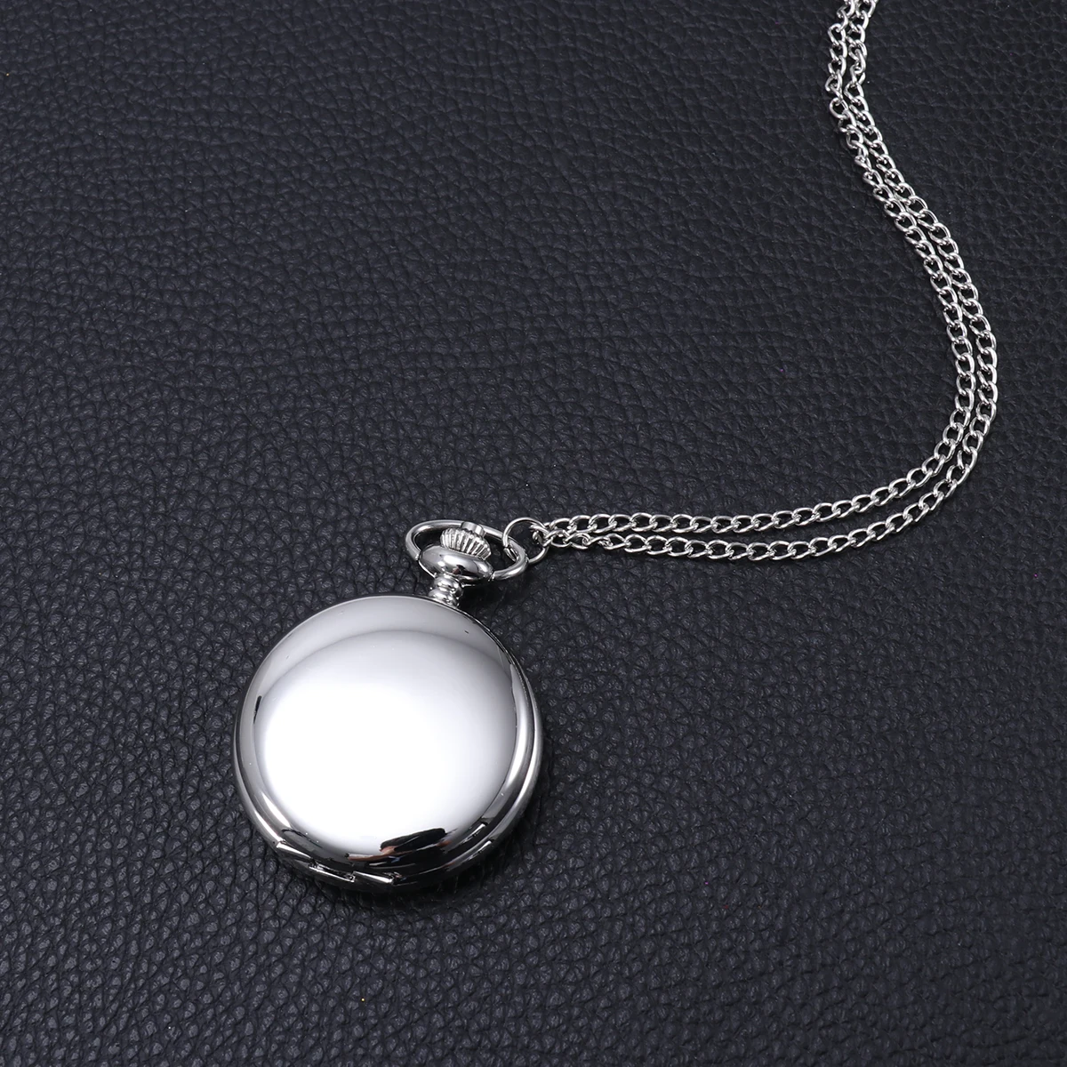 

Vintage Pocket Watch Men Mechanical Chain Retro Design Long Lasting Lightweight Portable Glossy Choice