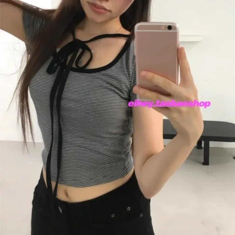 

Vintage O-neck Lace-up Casual Striped Short-sleeved T-shirt Women 2025 Summer New High Street Contrast Color Patchwork Crop Tops