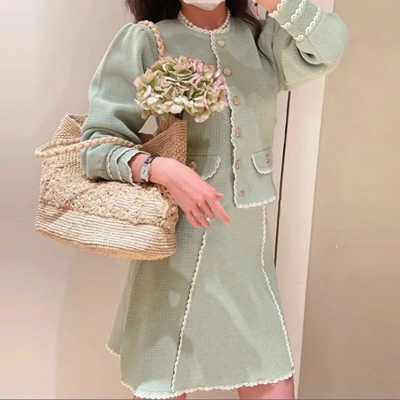 

Luxury set lace decoration round neck single breasted wool knitted cardigan jacket+A-line skirt French 2024 autumn new style