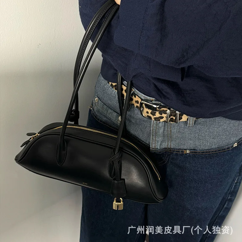 JWPEI Boston Bag Women's 2026 New Bowling Bag Underarm Stick Handheld Shoulder Bag