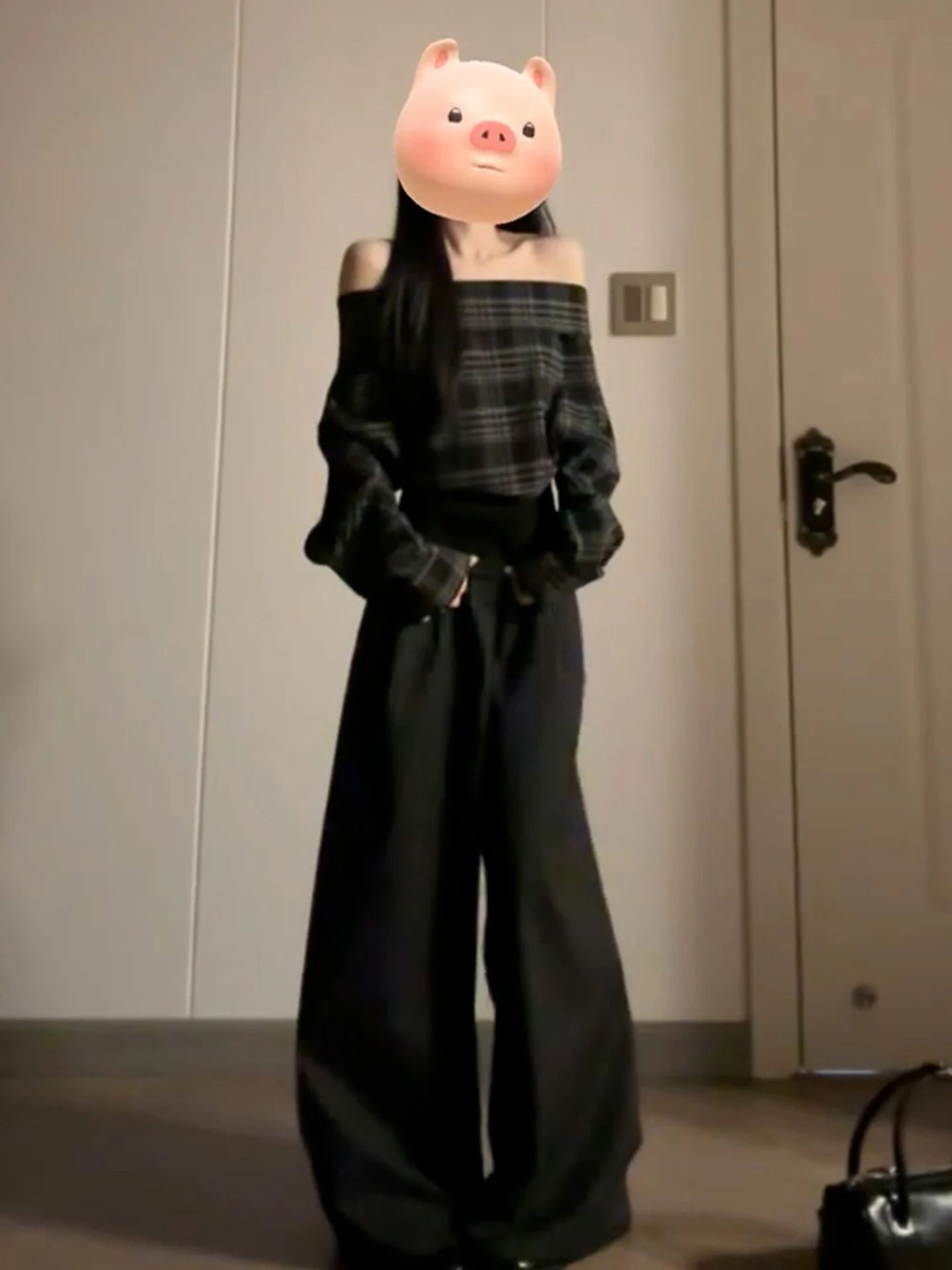 

Новинка осени, ранний сезон 2022, корейский женский модный комплект, красивый возрастной клетчатый однорастный длинный топ све, широкий L...