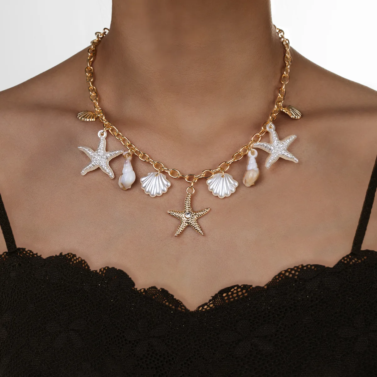 

Boho Starfish Multi-elements Pendant Choker Necklaces for Women Fashion Metal Shell Necklaces Girl Aesthetic Party Jewelry Gift