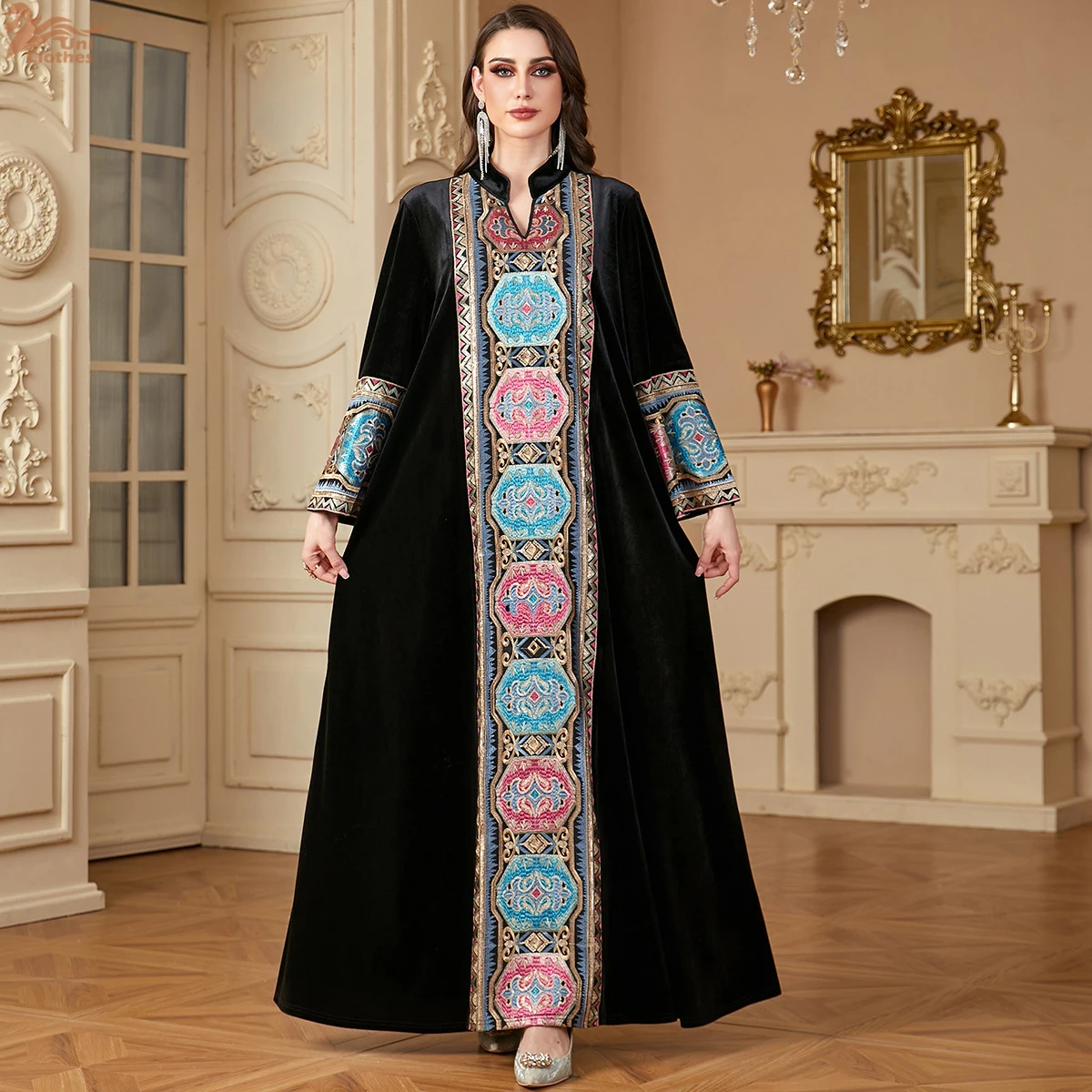 

New Muslim Embroidery Sequins Velvet Loose Maxi Dress Kaftan Dresses Womens Dubai Moroccan Elegant Abaya 2025