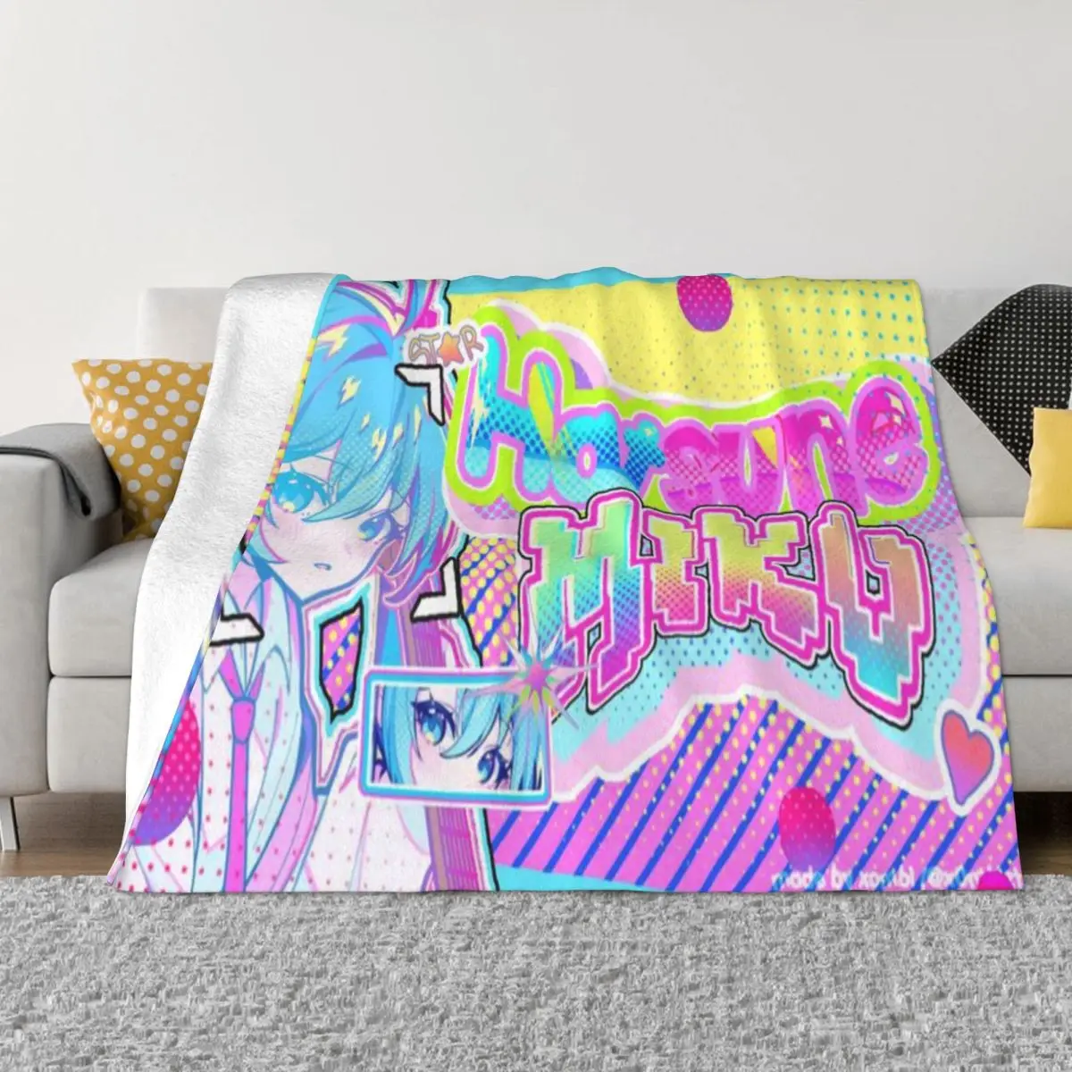 

Stylish Hatsune Miku Blankets Lightweight Thin Fleece Comfortable Throw Blankets Machine Washable