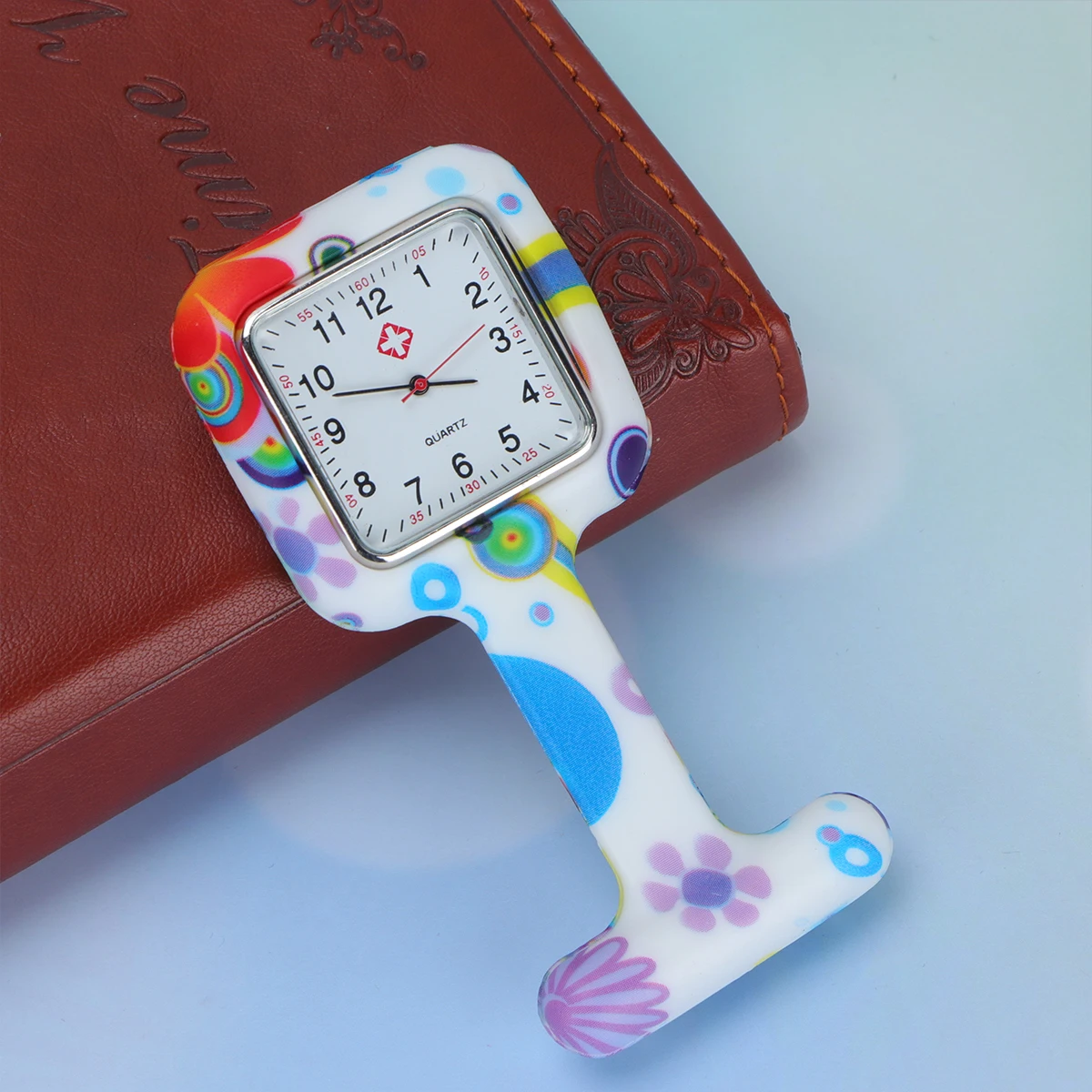 

Nurse Watch Simple Printed Square Hanging Fashion Hospital Silicone Pocket Watches for Doctors Medical Occasions Gift