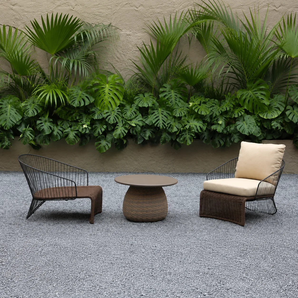 Hotel Patio Outdoor Woven Rattan Lounge Chair Set Comfortable Portable Weather Resistant Durable Aluminum Frame Custom Outdoor