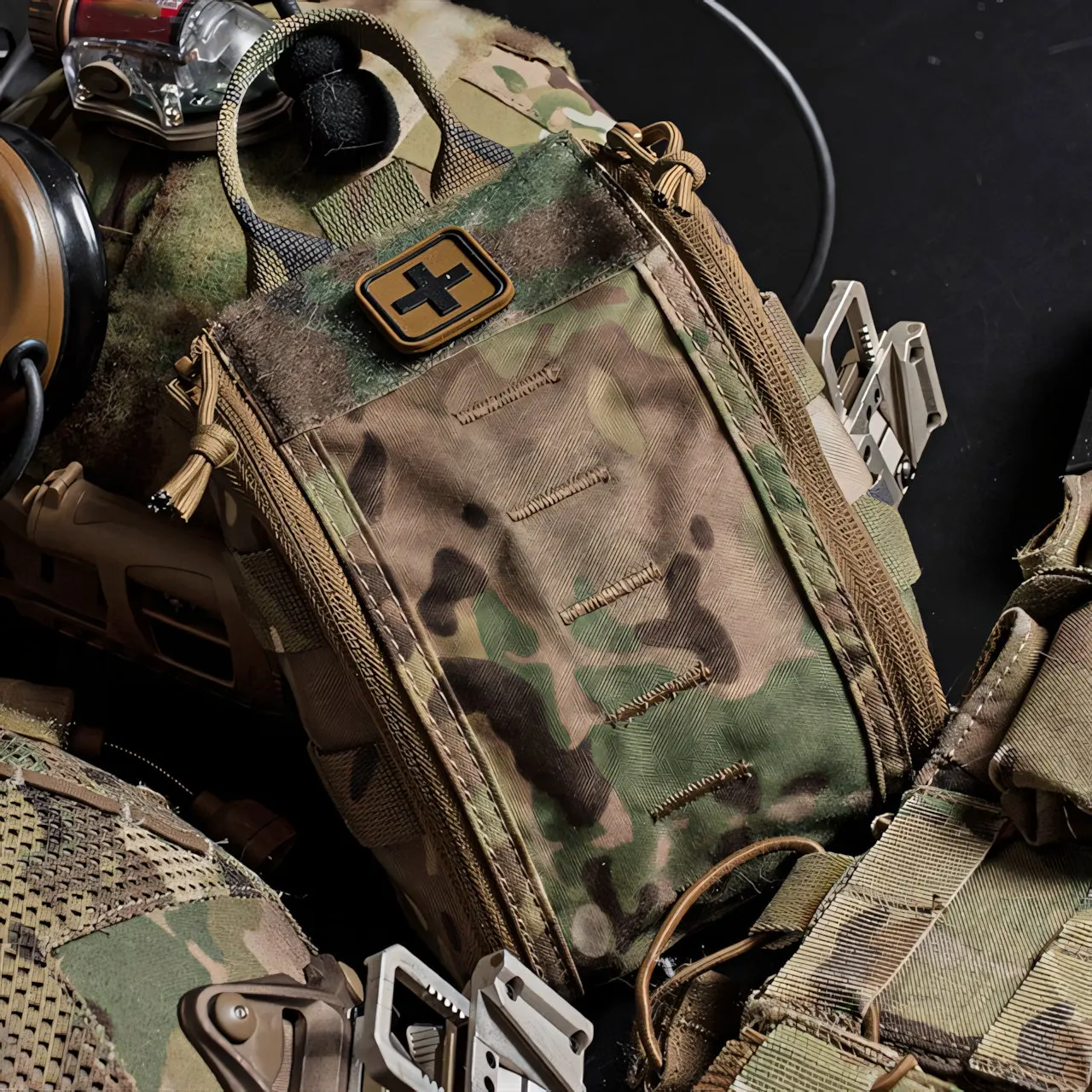 Wosport Quick Release First Aid Pouch MOLLE Mount with Pull Handle and Internal Organizer Webbing for Airsoft Tactical Gear