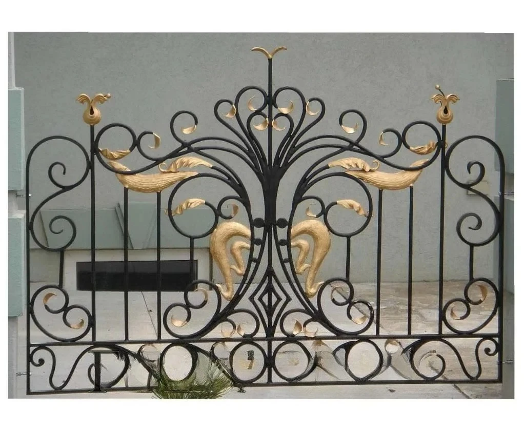 Tamaño personalizado Precios baratos valla de jardín de metal para exteriores panel de valla de acero de hierro forjado