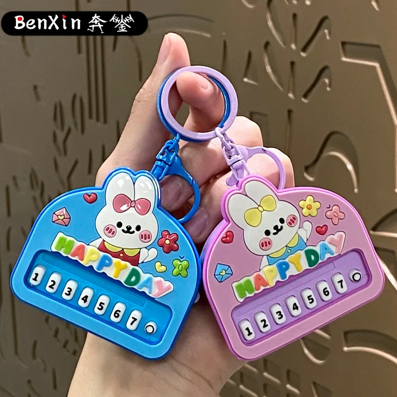 Minso Antystresowy Mały Króliczek Mini Pianino Muzyczne Breloczek Zawieszka do Torby Brelok dla Pary Mały Prezent