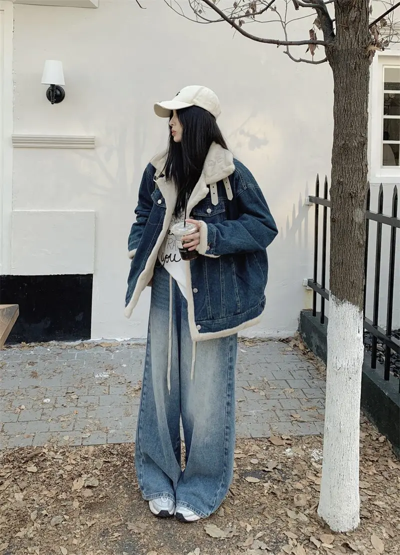 Cappotto di jeans con vera lampada di pecora Pelliccia invernale Peluche Donna Autunno scolpito Sartoria Minimalista Tendenza di strada Patchwork traspirante Y2K