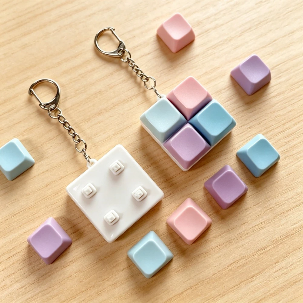Tastatur-Schlüsselanhänger Fidget Toy Stressabbau Mechanischer Tastenkappen-Klicker Schlüsselring Tragbarer Angstlöser Geschenk für Freundin