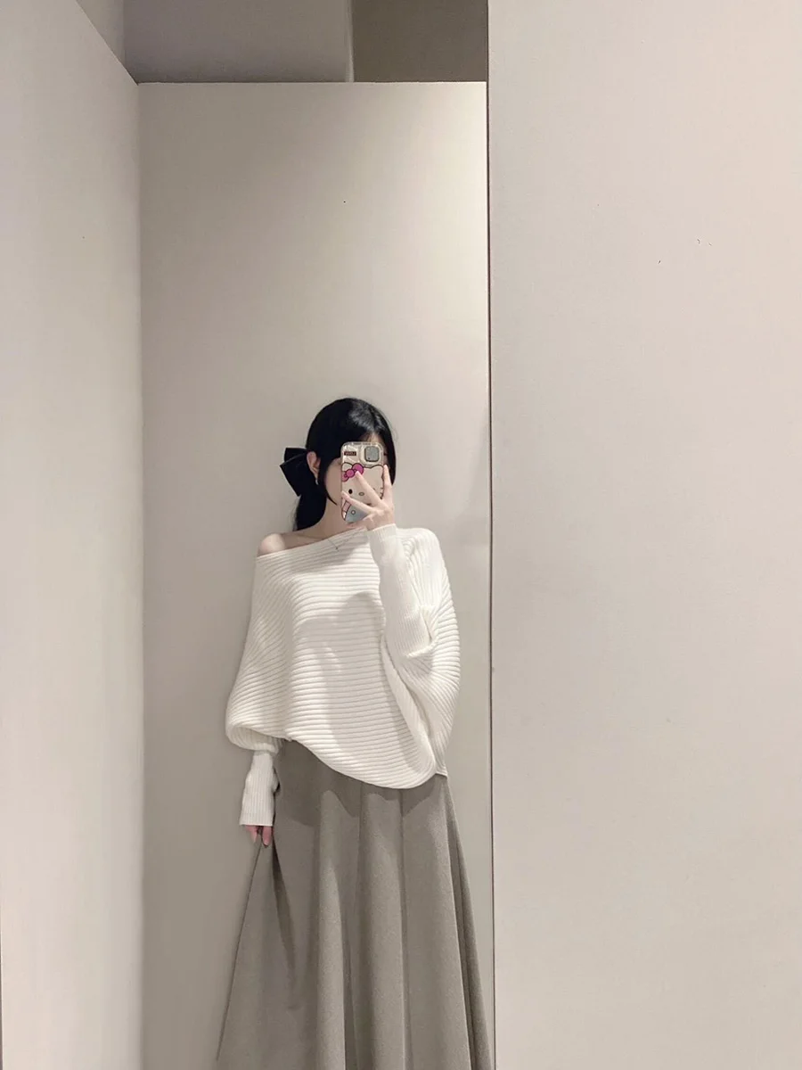 

Весенняя новинка: Модный вязаный свитер женский свободного кроя с длинным рукавом, на одно плечо, универсальный, стройнящий топ