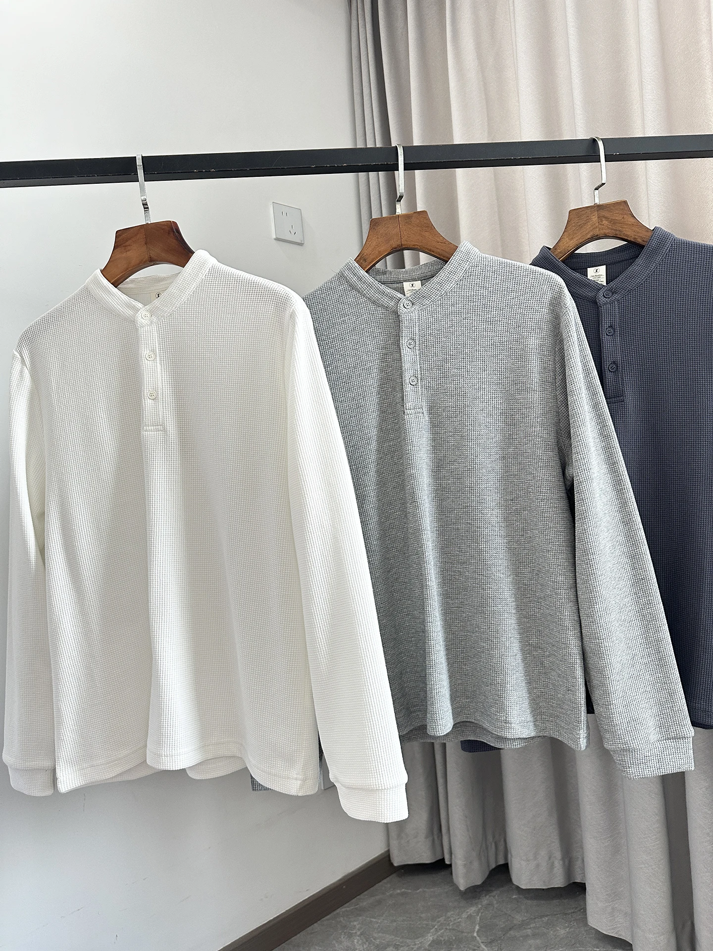 Style Long Sleeve Henry Collar Men's Casual Comfortable Breathable Fashionable Sweatshirt for Autumn Season