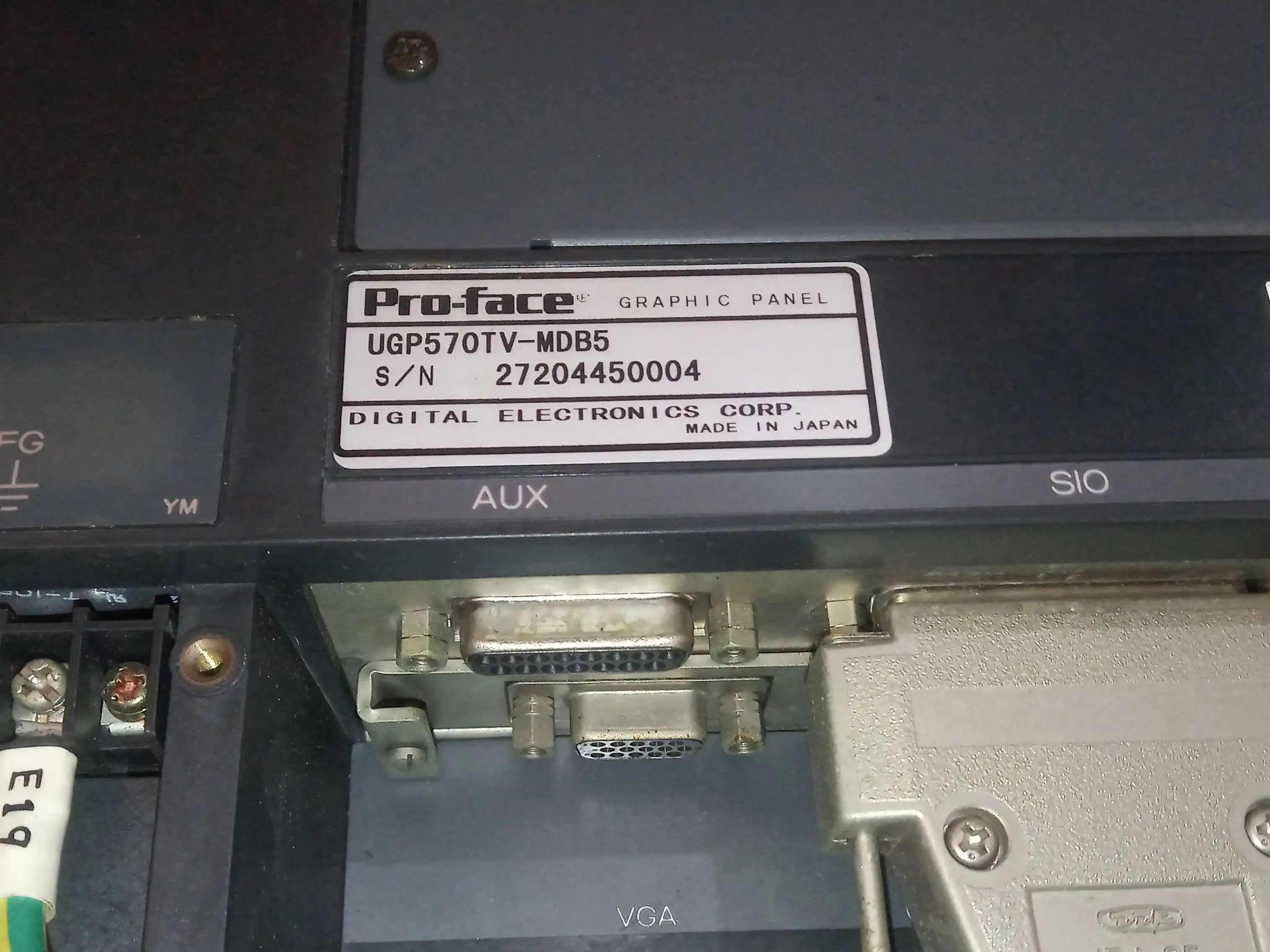 UGP570TV-MDB5 Touchscreen Demontage Proffis 95 Nieuw