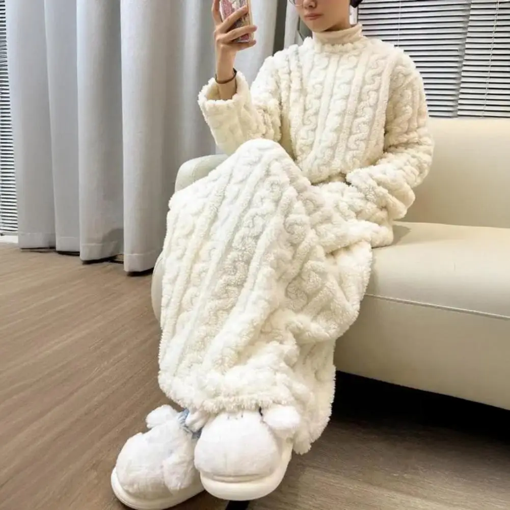 Baju Tidur Hangat Berbahan Fleece Lembut Nyaman untuk Wanita dengan Kantong, Hangat untuk Musim Dingin