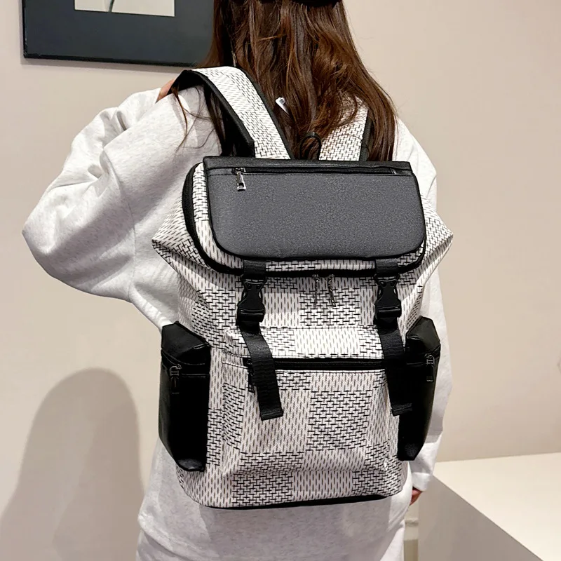 

Leisure travel backpack personalized flip cover new Korean version travel backpack large capacity out sports backpack business