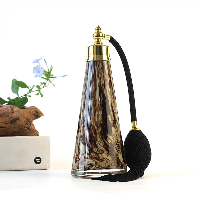 

Airbag spray glass perfume bottle sub-bottling