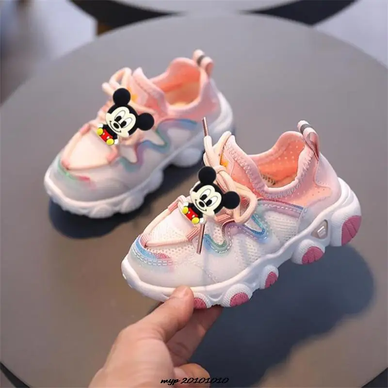 Disney Kids scarpe sportive ragazzi Sneakers Outdoor Mickey Minnie Tenis Basket calzature rosa bianco Stitch Girl scarpe morbide traspiranti