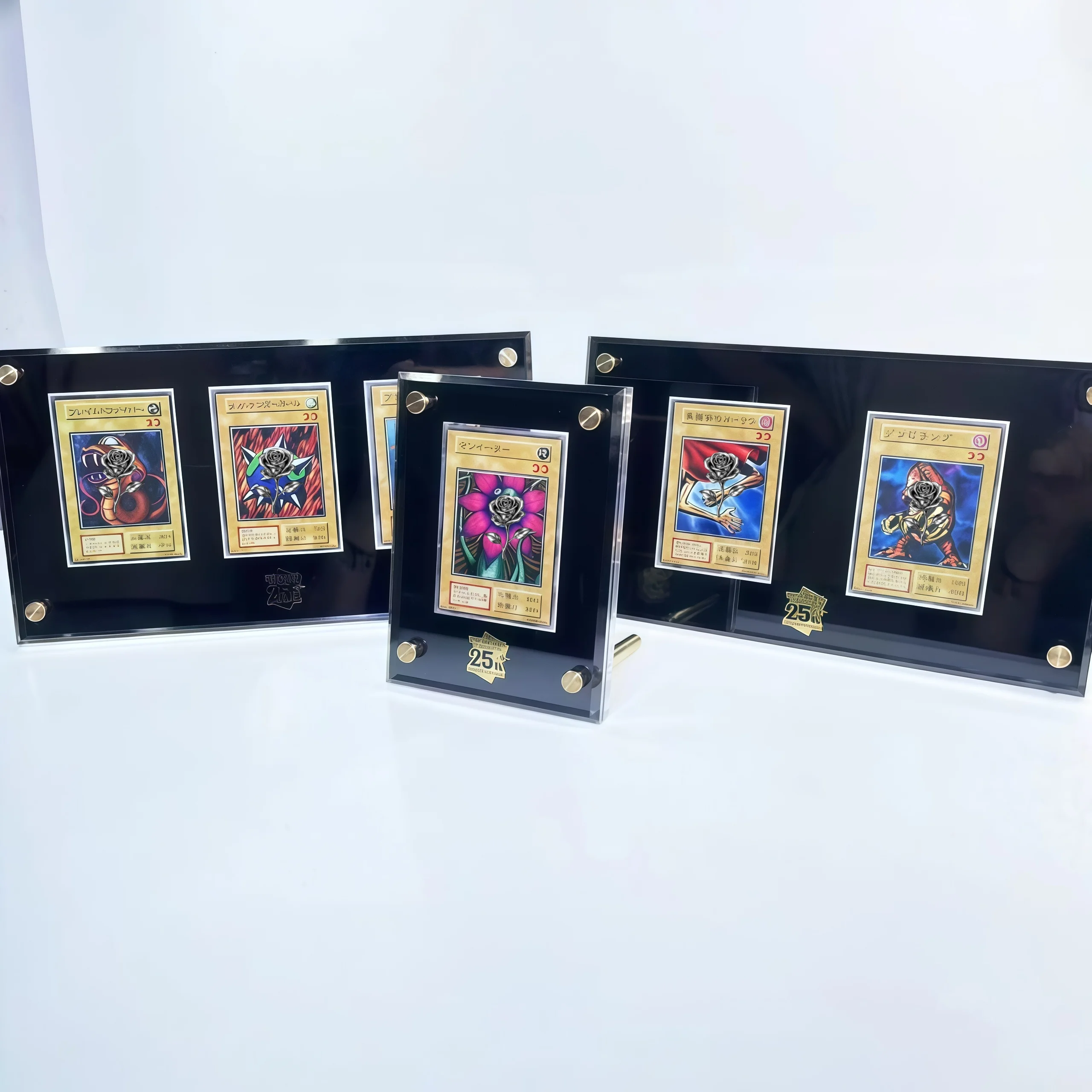 遊戯王-ブルーアイズ・ホワイト・ドラゴン-ダーク・マジシャン-カードブリック-25周年記念コレクション-記念カードディスプレイスタンド-カードなし