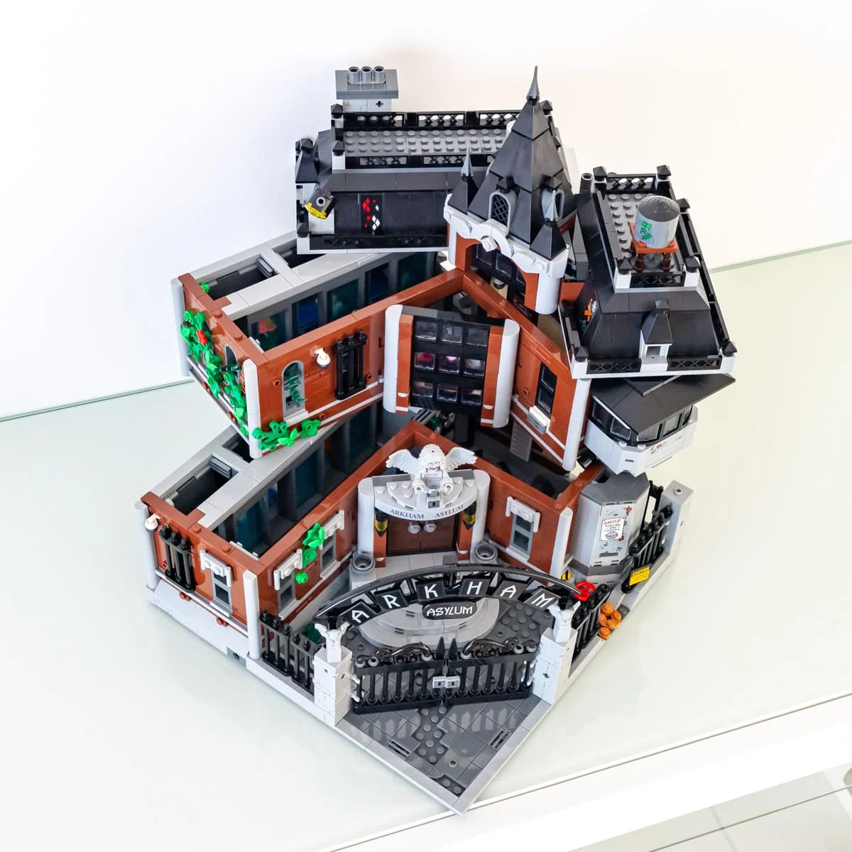 NIEUW Asylum Model DIY Creatieve Ideeën Architectuur Technologie Bricks Collectie Speelgoed Voor Kinderen Kerstcadeau