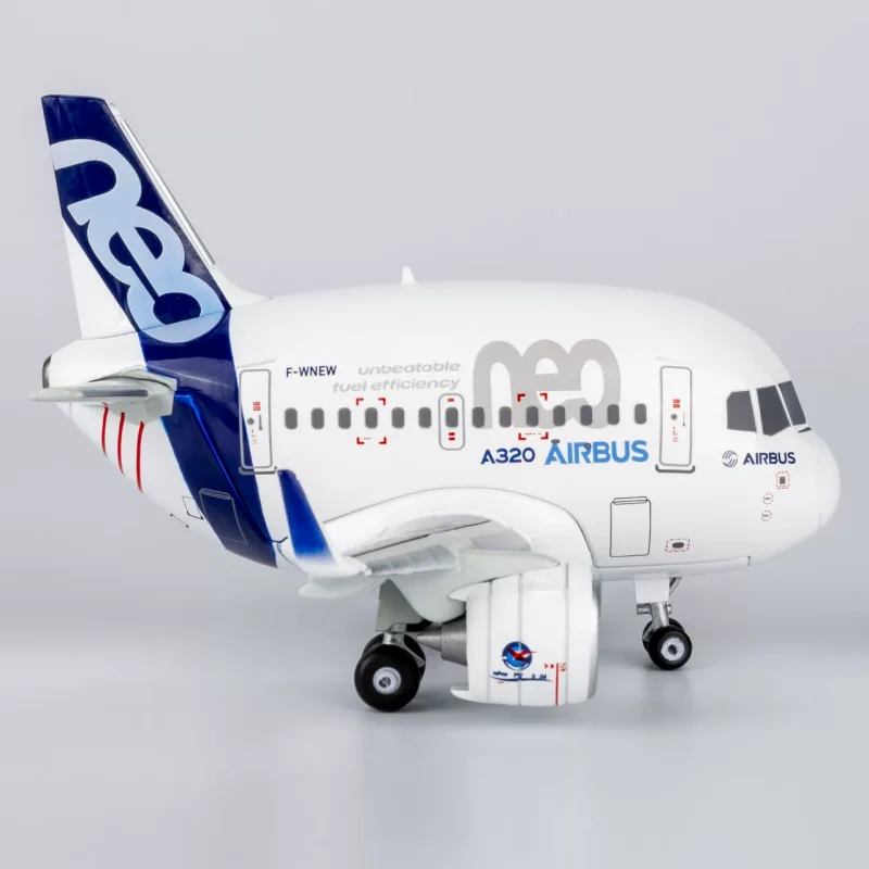 Plastic Q Version Airbus A320 NEO Passenger Aircraft Simulation