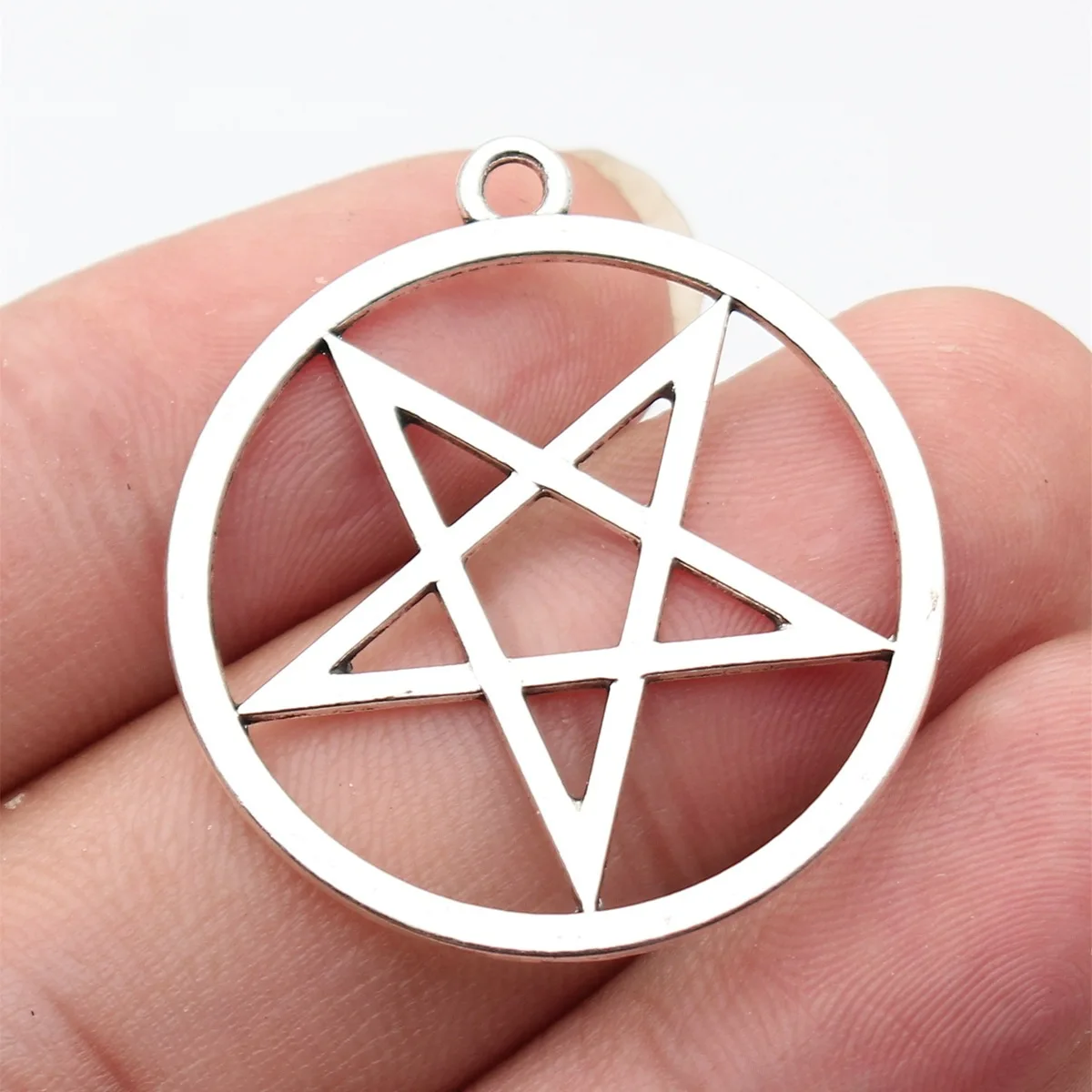 10pcs 36x33mm Antique Silver Color Hollow Out Round Inverted Five-Pointed Star Pendant DIY Jewelry Findings